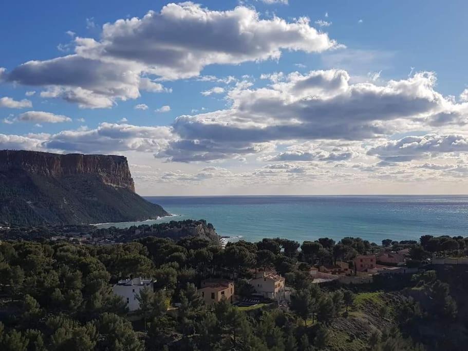 Superbe Appartement 2 Chambres Avec Vue Sur La Mer Et La Montagne Marseille Ngoại thất bức ảnh