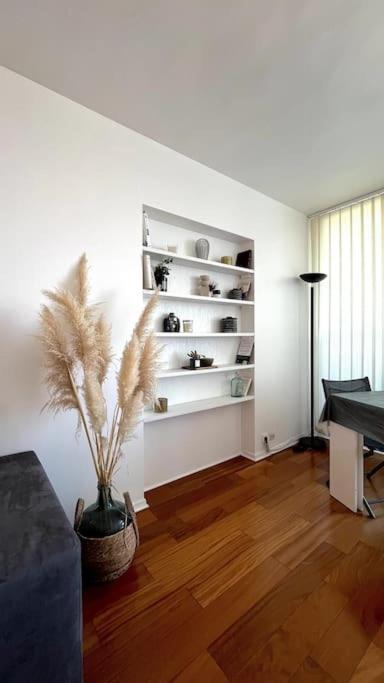Superbe Appartement 2 Chambres Avec Vue Sur La Mer Et La Montagne Marseille Ngoại thất bức ảnh